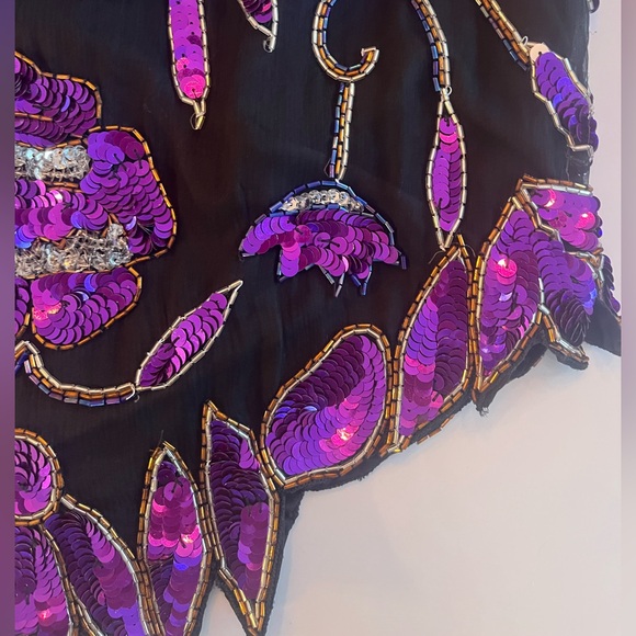 Beautiful Sequin LS Top: Vintage - Picture 3 of 4